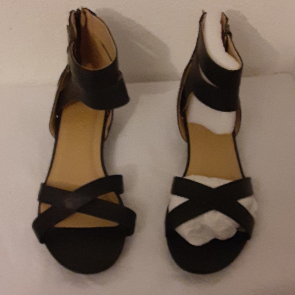 City Classified black gladiator sandals